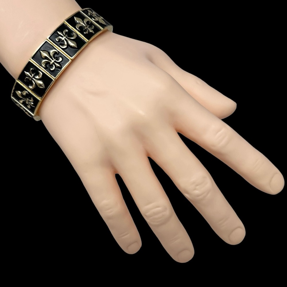 Black & Gold Tone Fleur De Lis Panel Stretch Bracelet - Picture 2 of 2